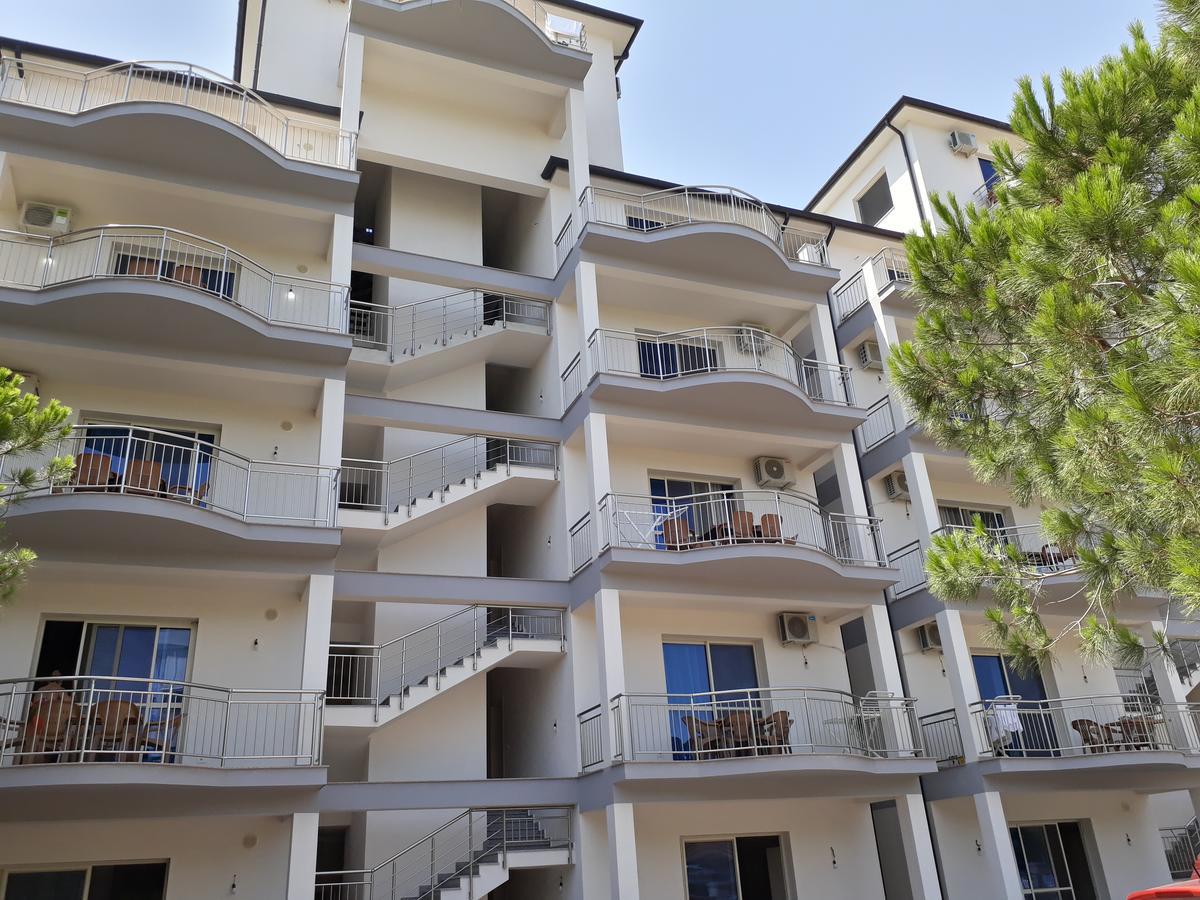Kullat Hotel Velipoje